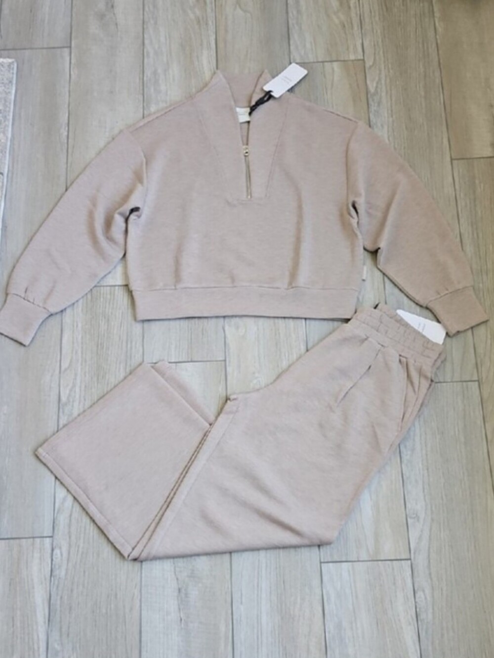 Varley Dusty Pink Cropped Half-Zip Sweatshirt